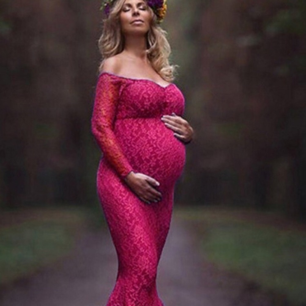 Cichic maternity photo shoot gown